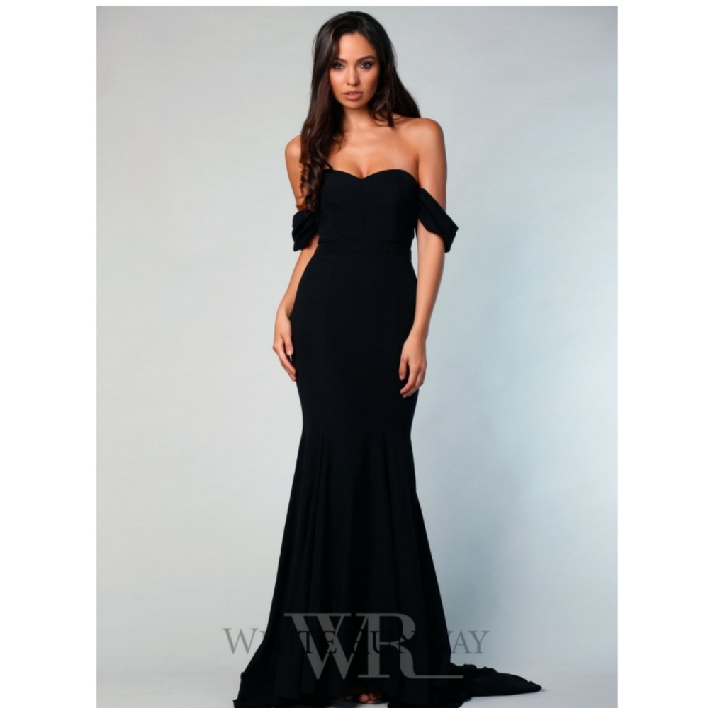 Amira Detachable Sleeve GownFrom White Runway